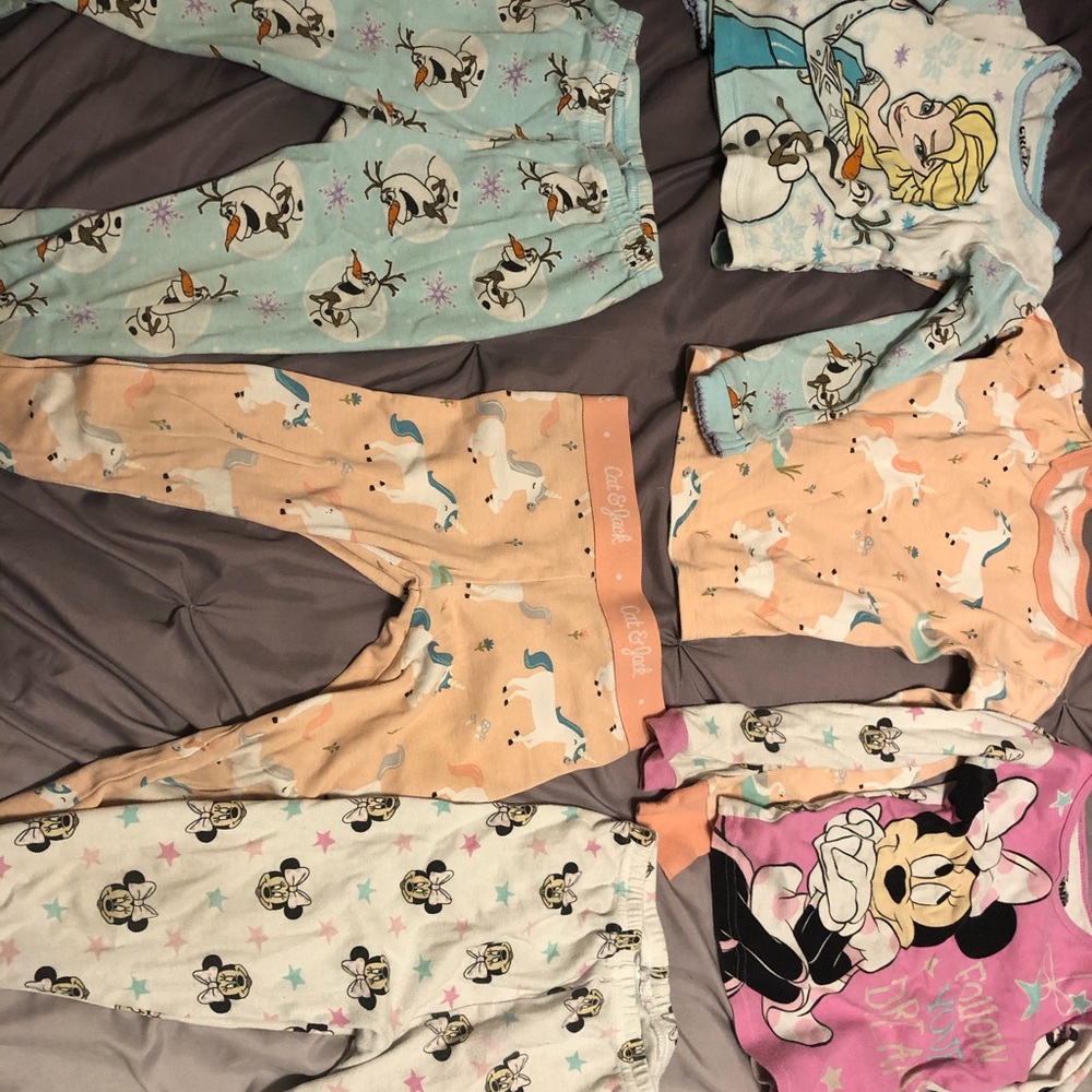 Girls pajamas